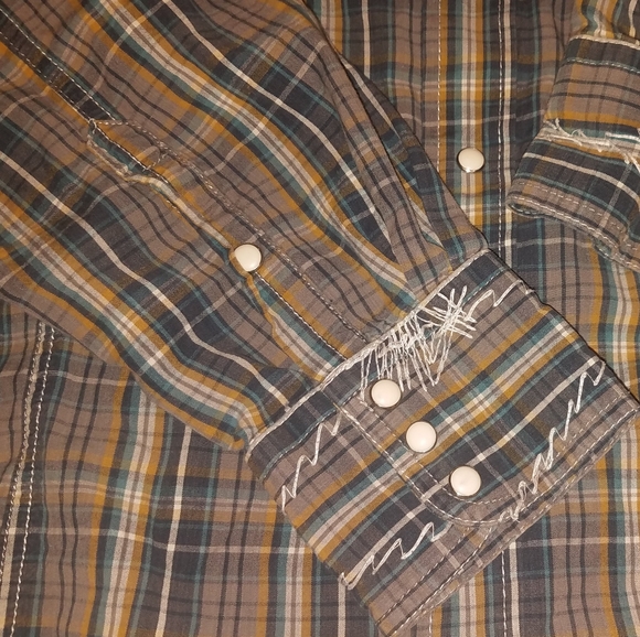 Ariat Retro Fit Button Down Shirt XL - Picture 2 of 6